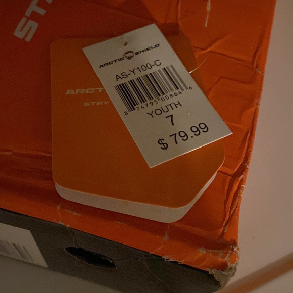 Brand new youth boys snow boots - Picture 2 of 6